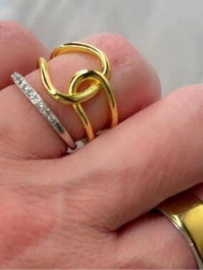 Solid .925 Sterling Silver Gold Ring – Adjustable Interlocked Minimalist Design